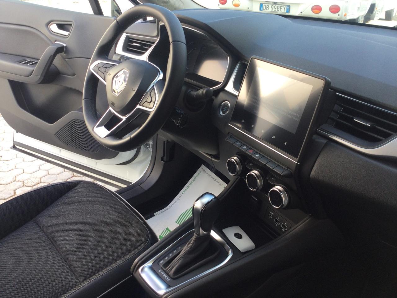 Renault Captur Full Hybrid E-Tech 145 CV Techno
