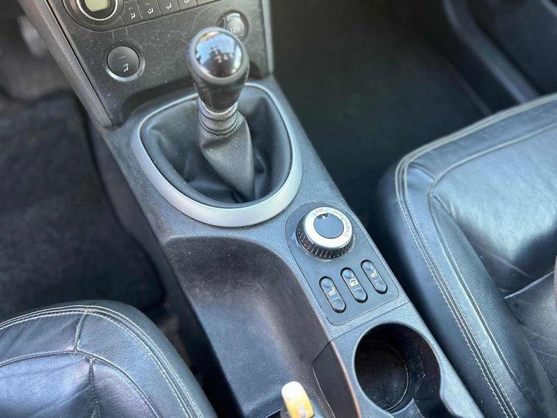 Nissan Qashqai 2.0 dCi DPF 4WD Tekna