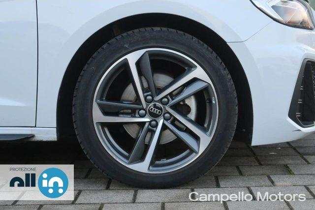 AUDI A1 A1 Sportback 30 1.0 TFSi 116cv Adrenalin Black Edi