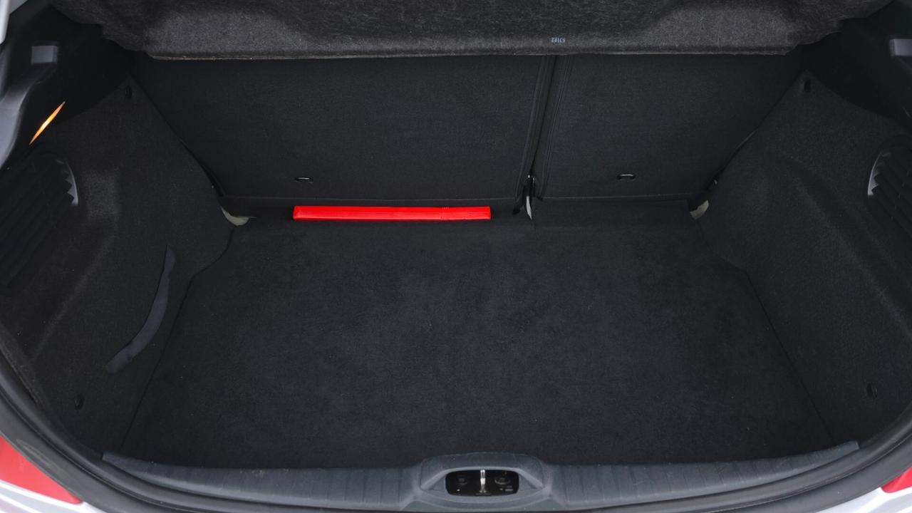 Peugeot 208 1.2 VTi 82 CV 5 porte Active