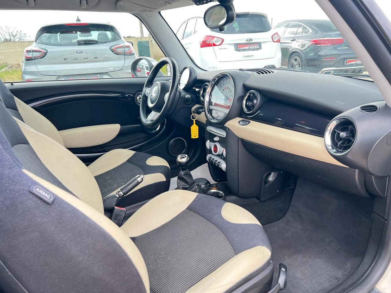 Mini 1.6 16V Cooper D Chili