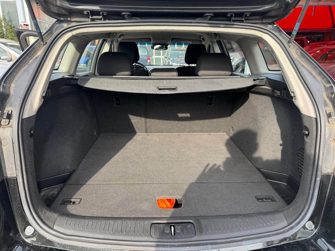 Chevrolet Cruze 1.6 ADATTA A NEOPATENTATI Station Wagon LT