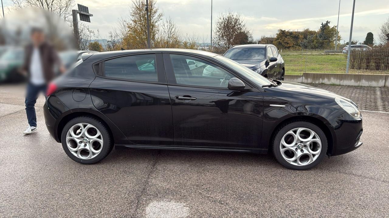 Alfa Romeo Giulietta 1.4 Turbo 120 CV GPL Super