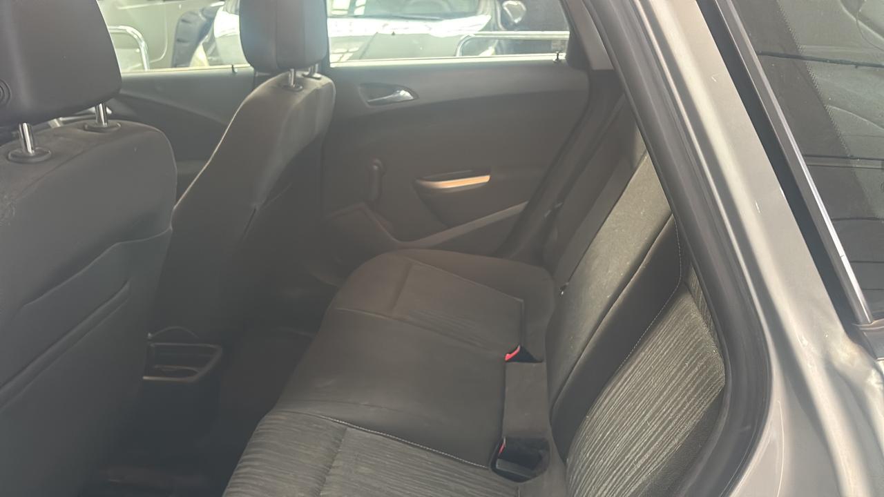Opel Astra 1.4 100CV 5 porte Elective