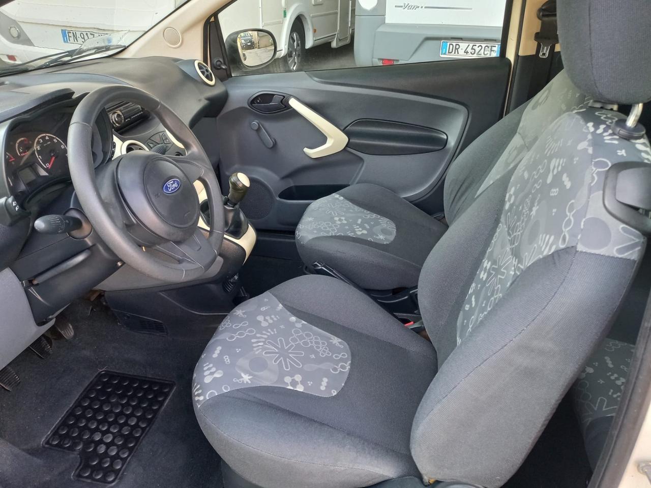 Ford Ka Ka+ 1.2 8V 69CV Titanium