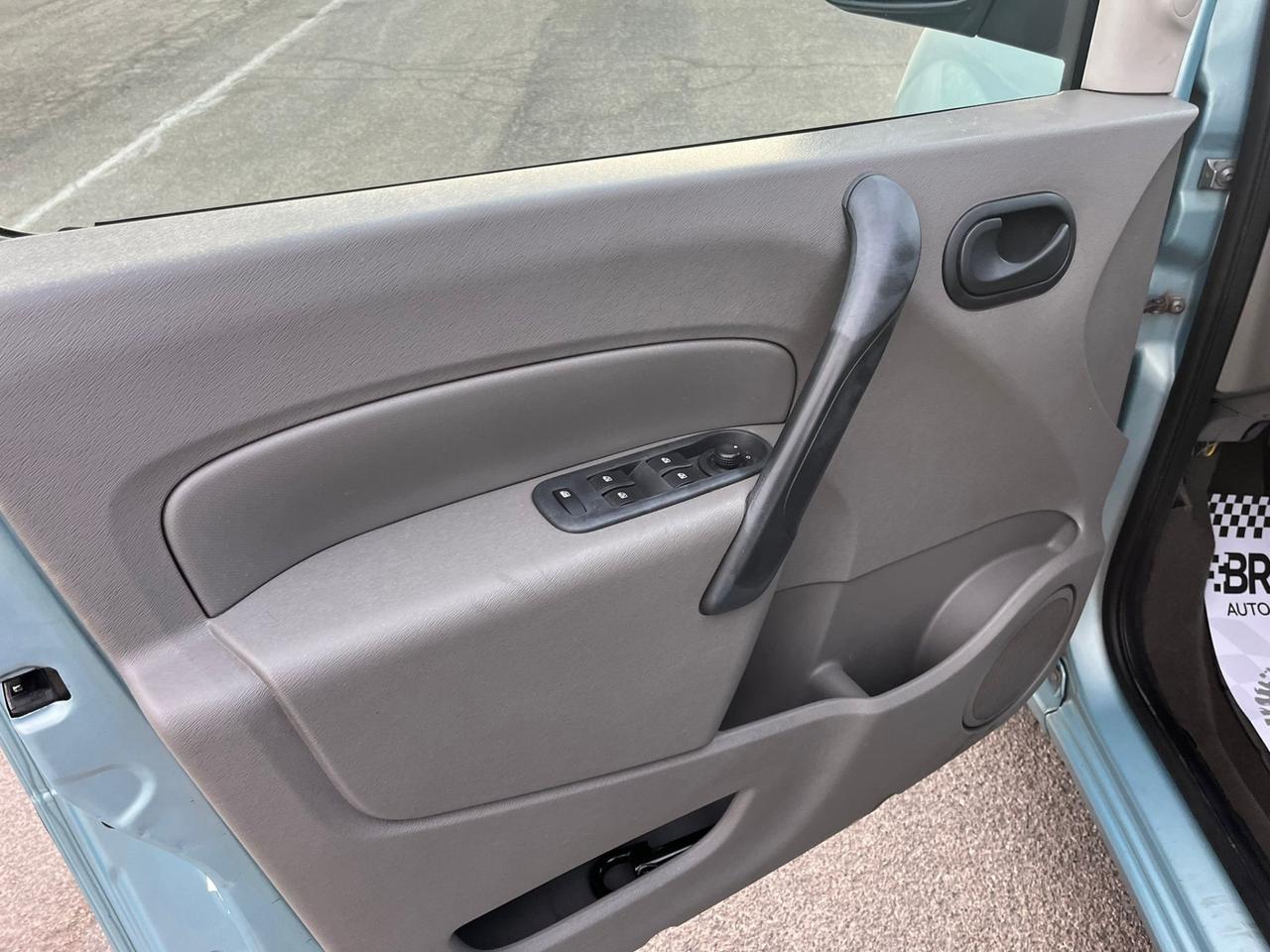 Renault Kangoo 1.6 GPL Express Unipro 2011