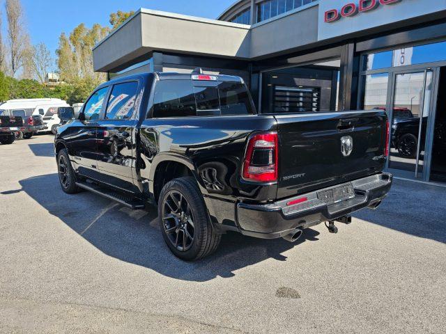 DODGE RAM 1500 5.7 V8 Crew Cab Sport Autocarro N1