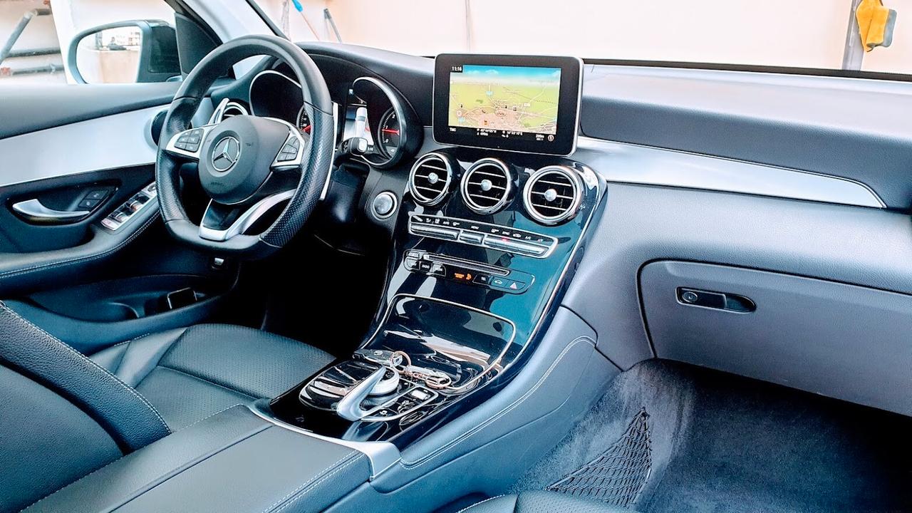 MERCEDES GLC 250d PREMIUM PLUS AMG 4matic