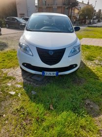 Lancia Ypsilon 0.9 TwinAir 85 CV Metano