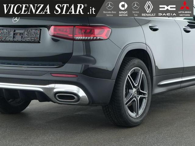 MERCEDES-BENZ GLB 180 d PREMIUM AMG