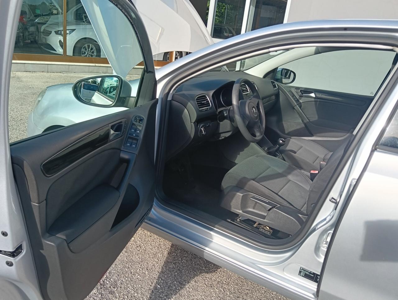 Volkswagen Golf 12benzina