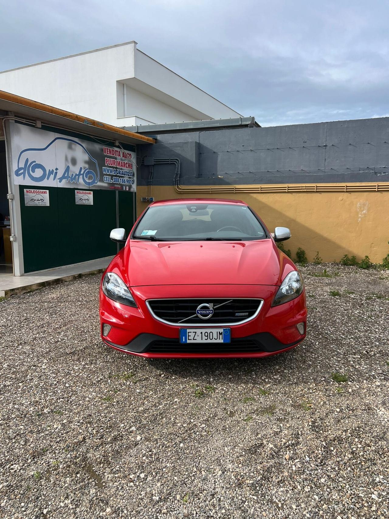 Volvo V40 D2 Geartronic R-design Kinetic