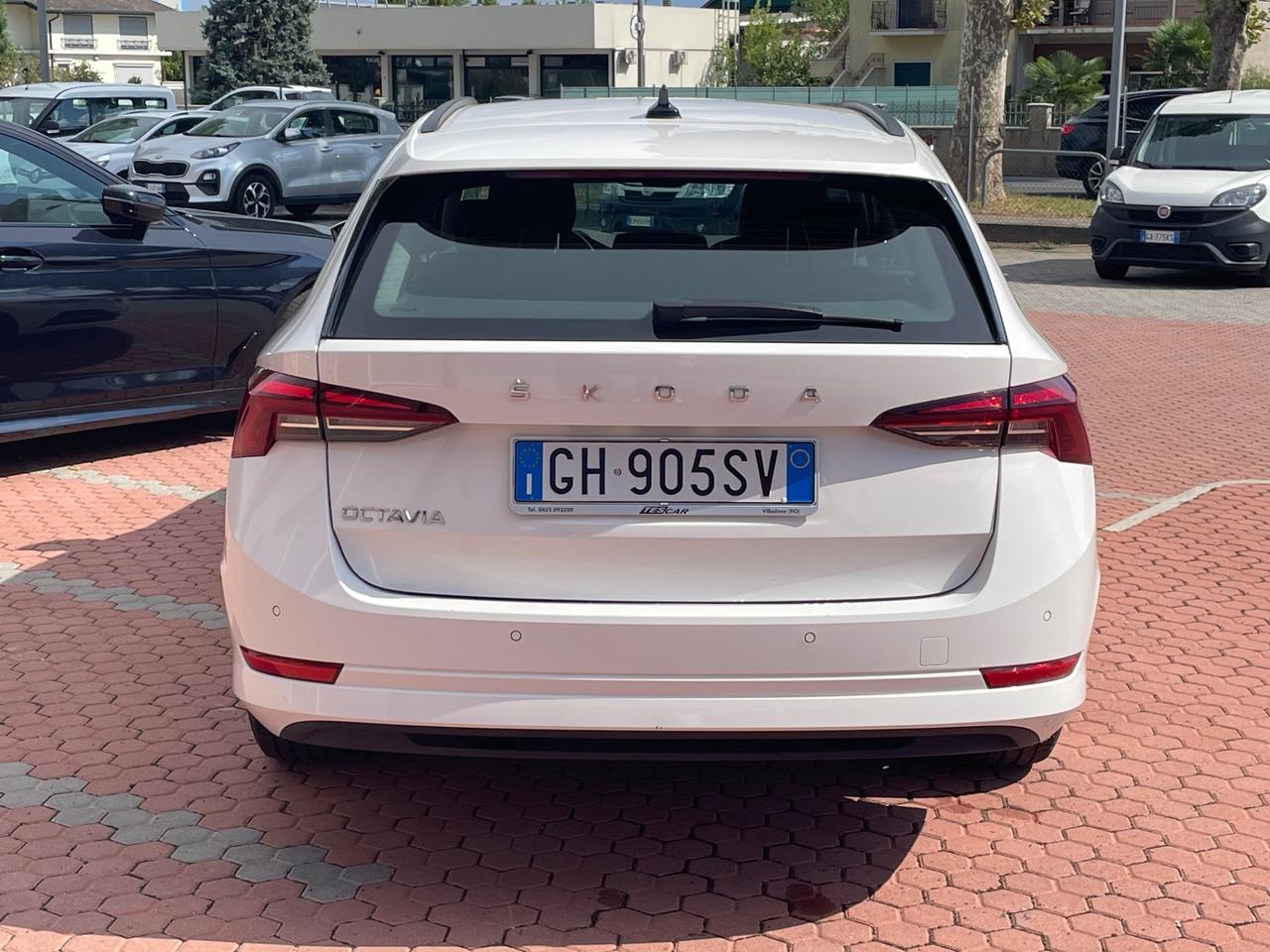 Skoda Octavia 2.0 TDI EVO SCR Wagon Executive