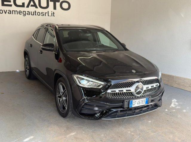MERCEDES-BENZ GLA 200 d Automatic Premium