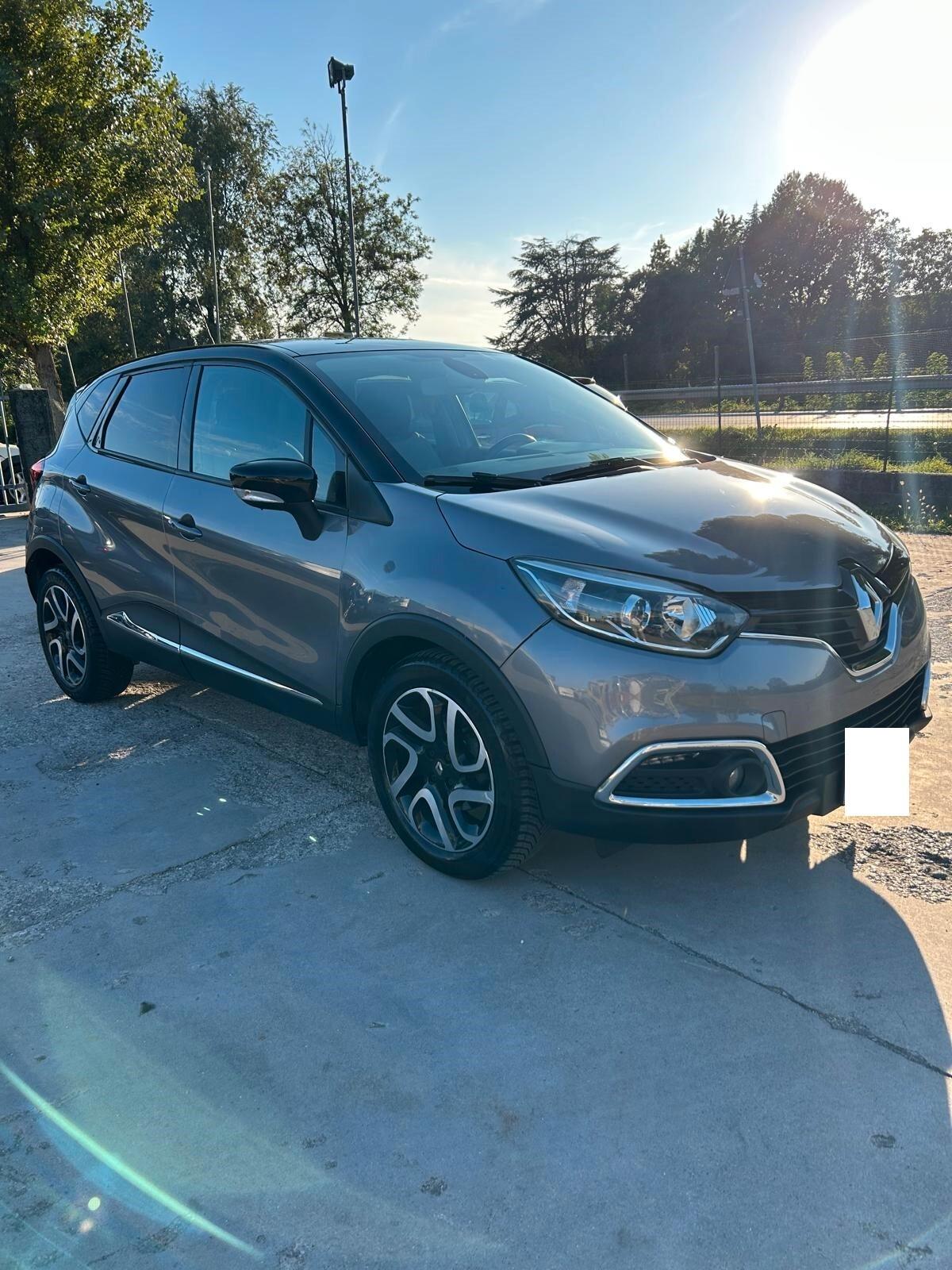 Renault Captur TCe 120 CV EDC Start&Stop Energy Intens 1.2 BENZINA Ok Neo patentati