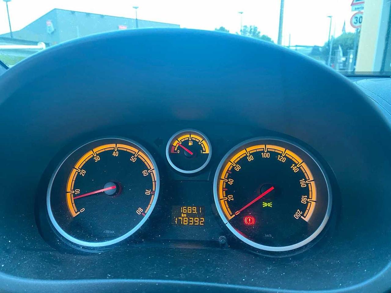 Opel Corsa 1.2 85CV GPL RISERVATO OPERATORI DEL SETTORE