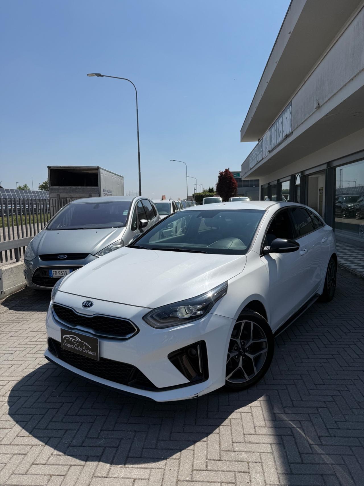 Kia ProCeed 1.6 CRDI DCT GT Line
