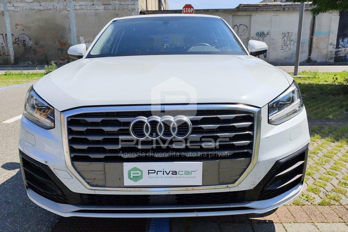 AUDI Q2 35 TDI S line Edition