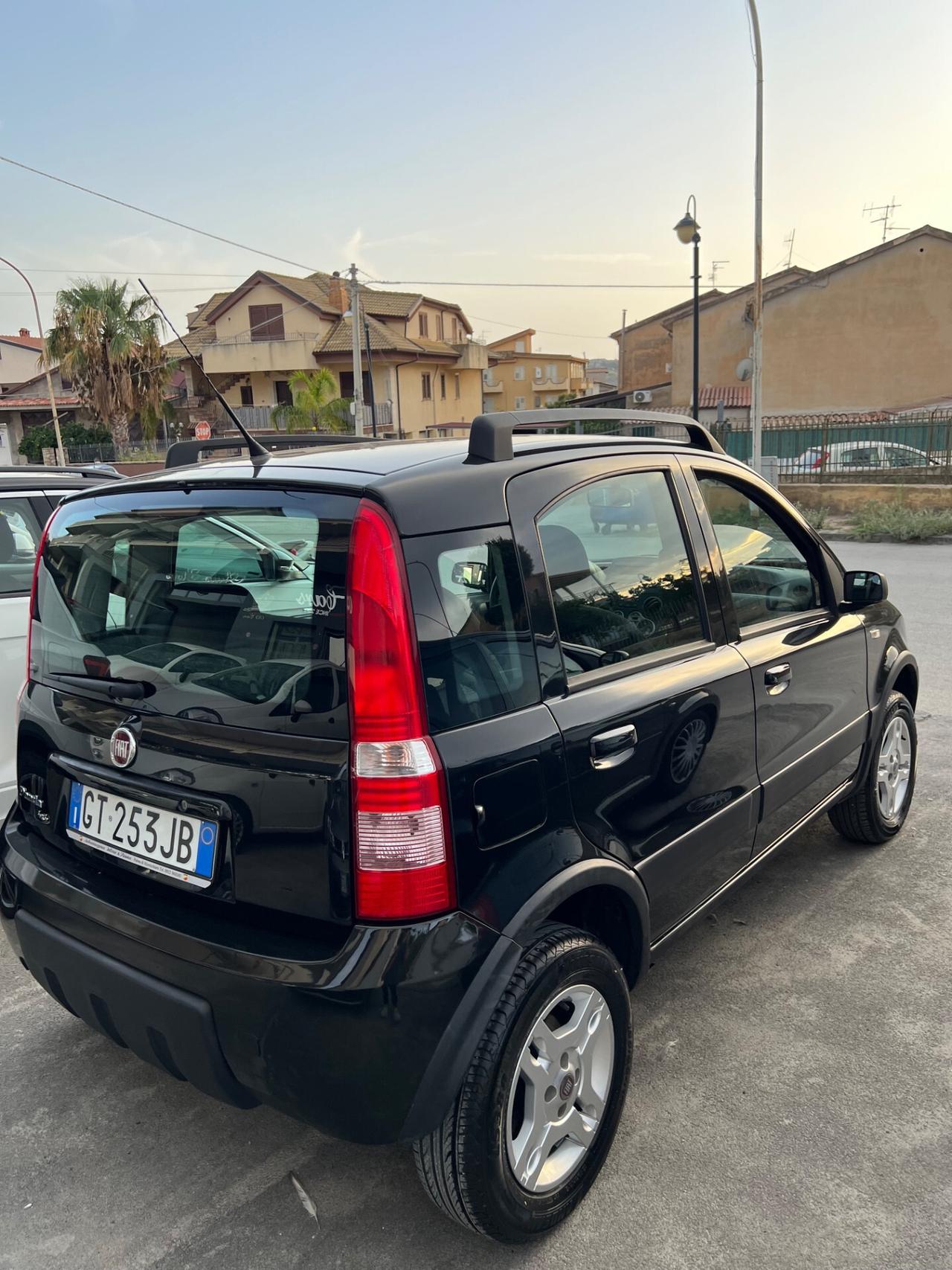 Fiat Panda 1.2 CON CLIMA AUTOMATICO (VENDUTA)