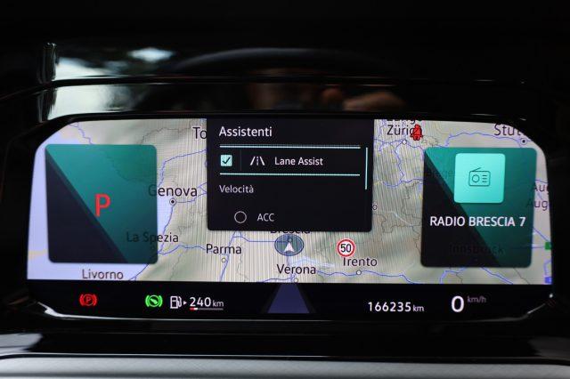 VOLKSWAGEN Golf 2.0 TDI DSG Navi LED Acc Clima 3Zone PREZZO REALE