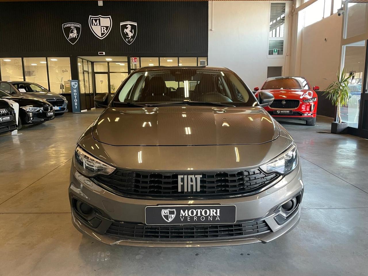 Fiat Tipo 1.0 5 porte Cross