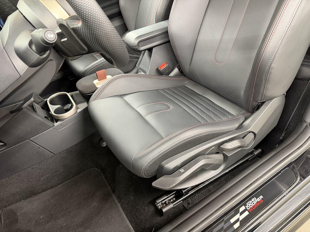 Mini Mini Cooper Cabrio 2.0 S JCW Auto