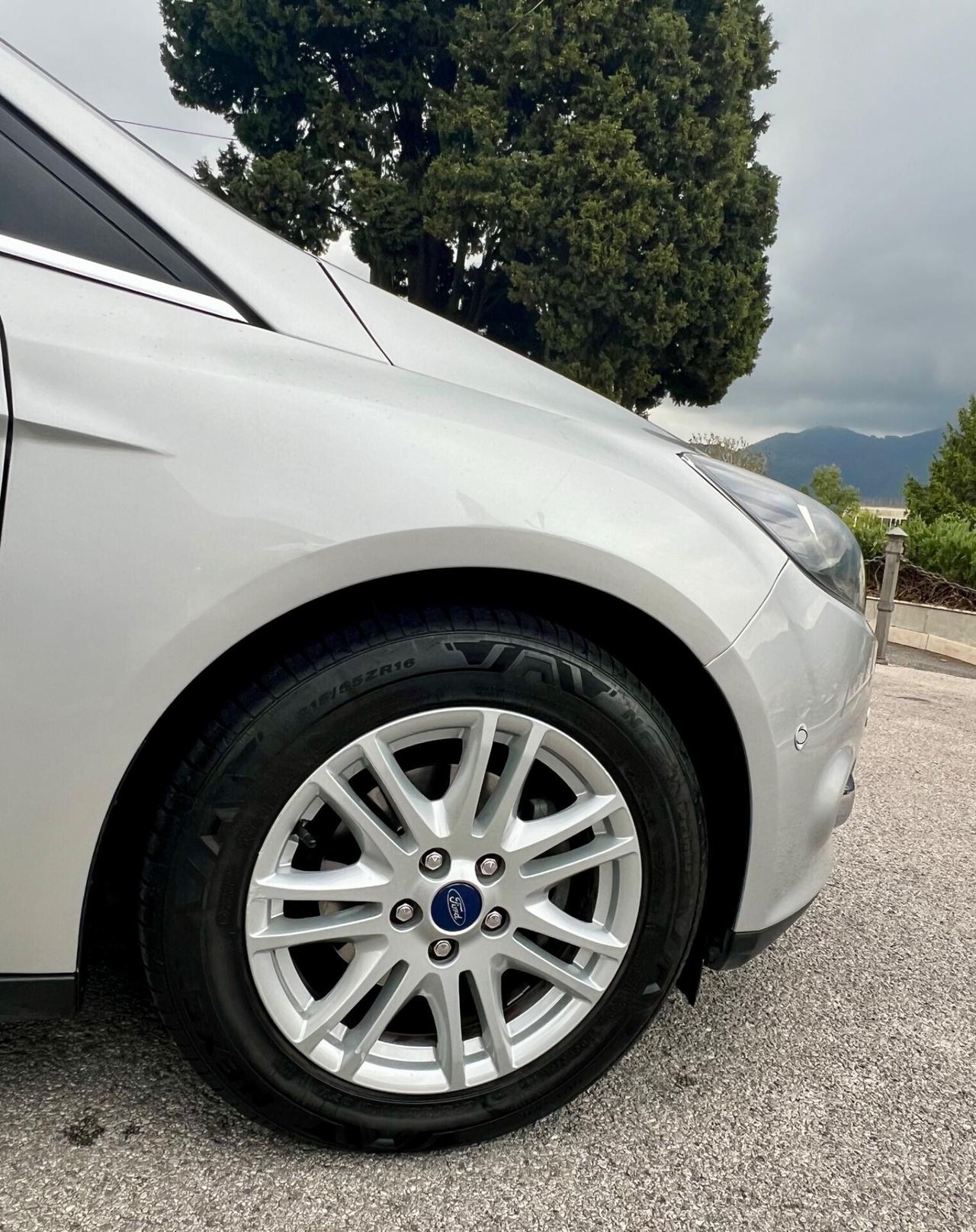 Ford Focus 1.6 120 CV GPL Titanium Acc.Permute