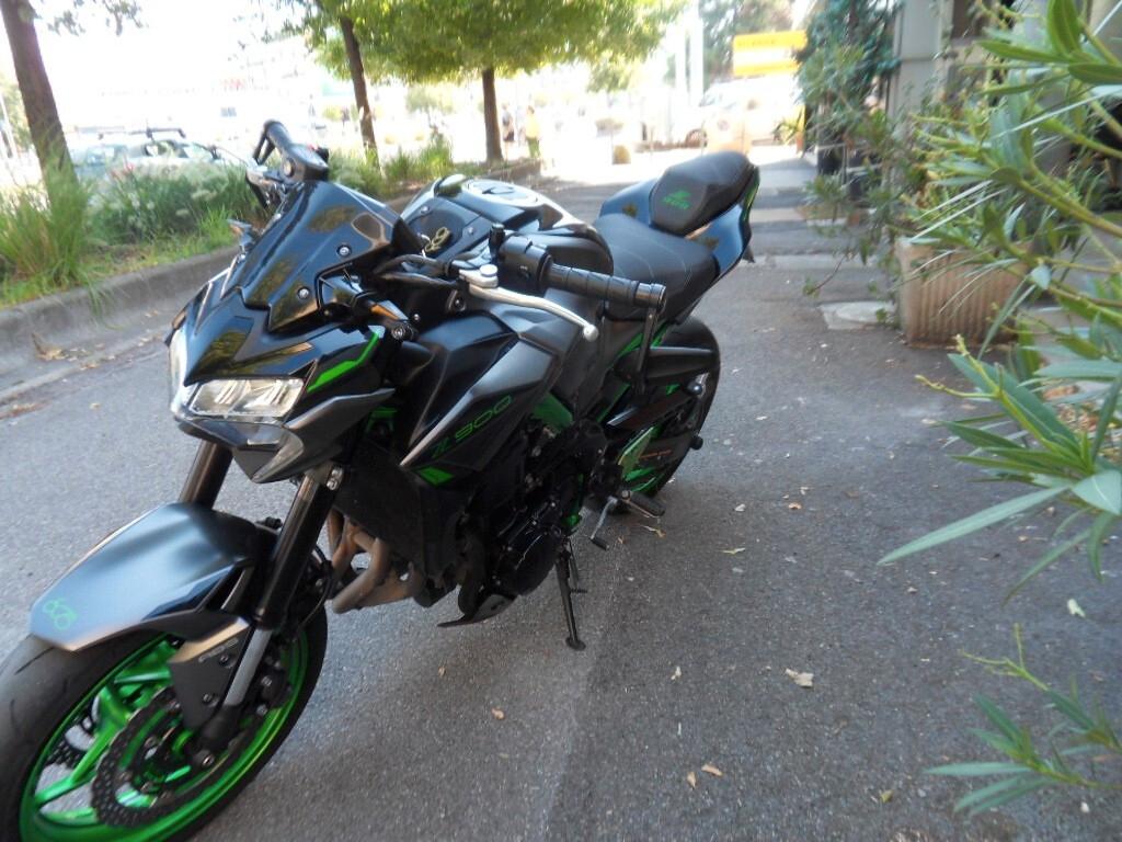 Kawasaki Z 900 ZR F