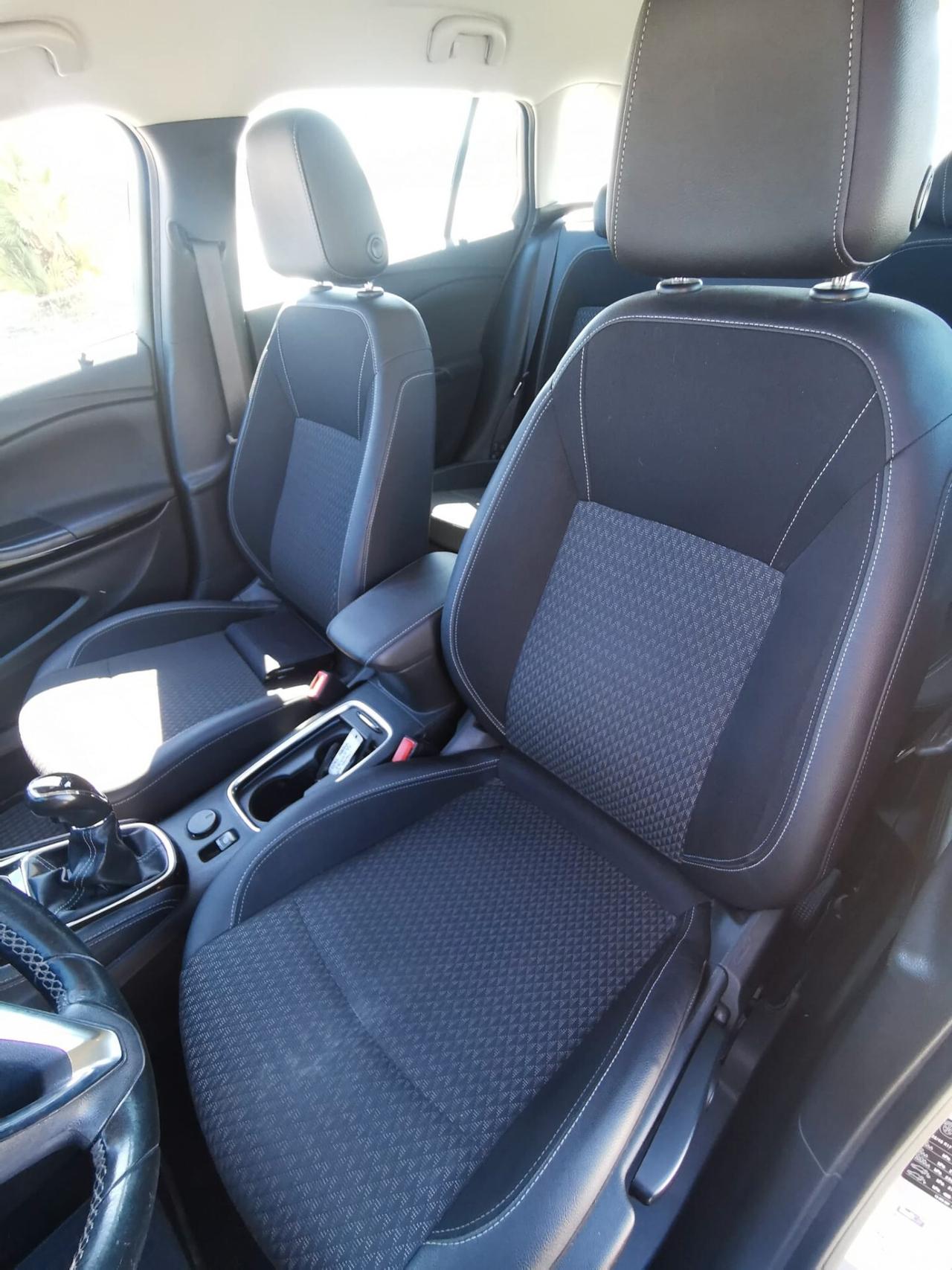 Opel Astra 1.6 CDTI 136CV Sports Tourer Cosmo