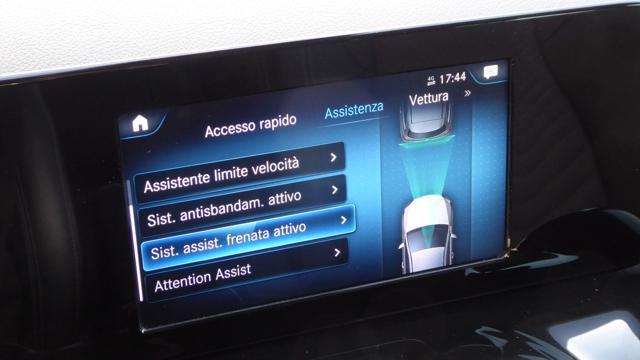 MERCEDES-BENZ B 200 d Automatic Sport