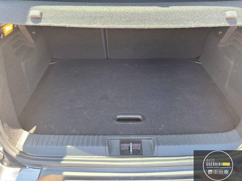 Renault Captur Hybrid E-Tech 145 CV Intens