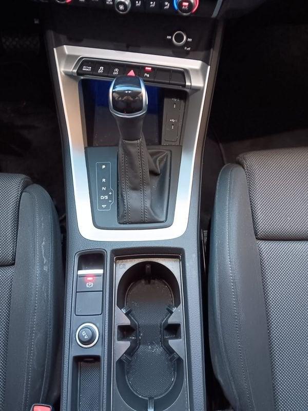 Audi Q3 Sportback 40 2.0 tdi S line edition quattro 200cv s-tronic