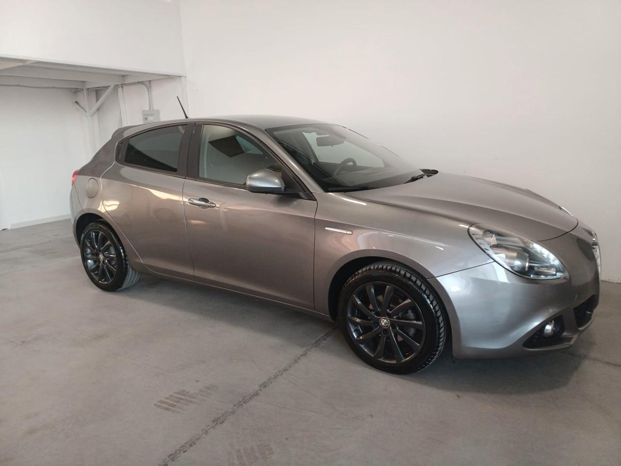 Alfa Romeo Giulietta 1.6 JTDm-2 105 CV Super