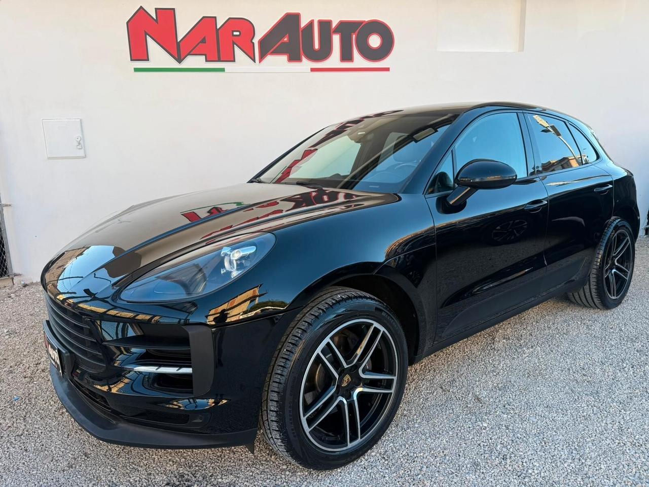 Porsche Macan 2.0 245cv