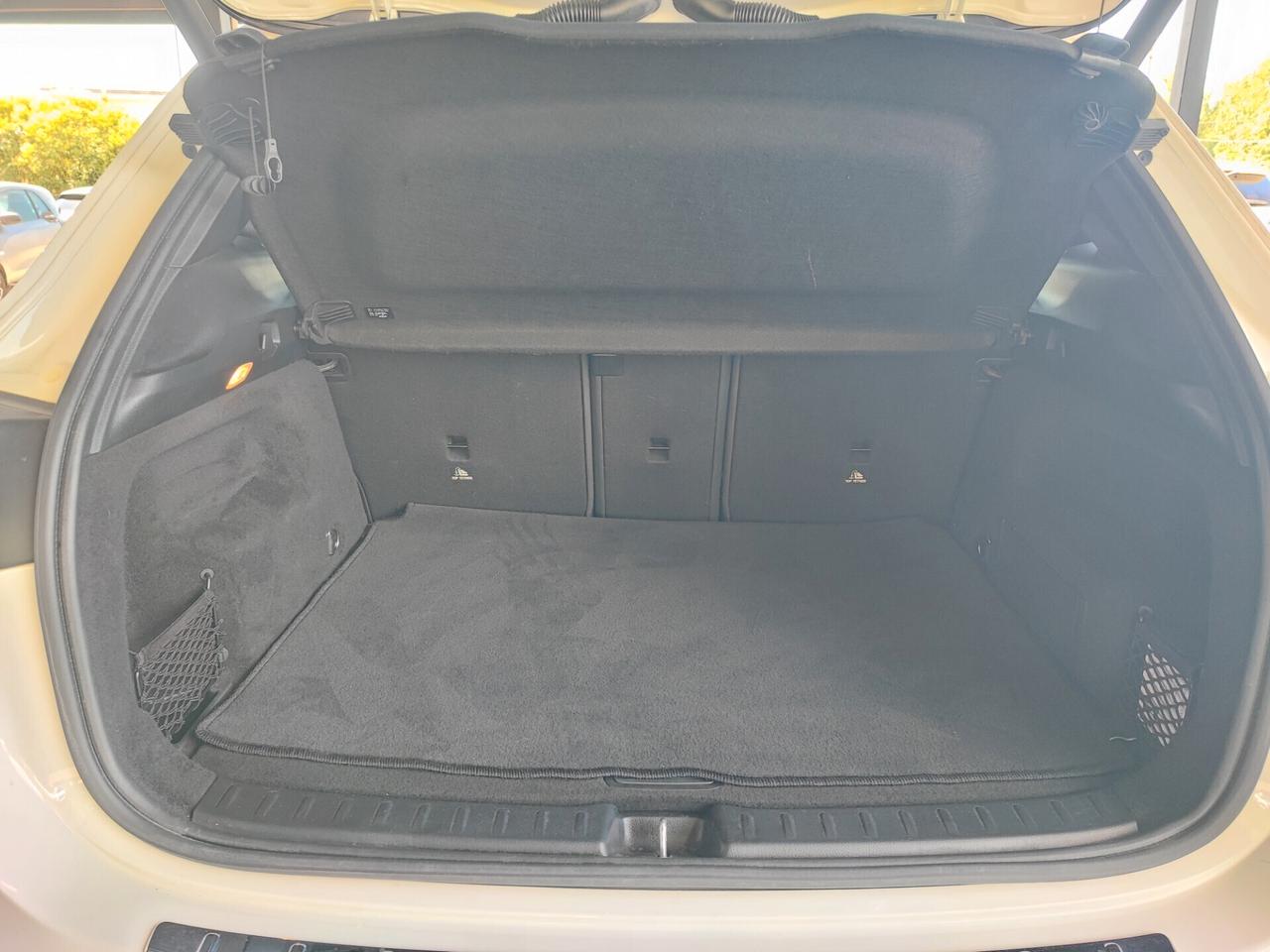 Mercedes-benz GLA 200 d Automatic AMG Line Premium Plus