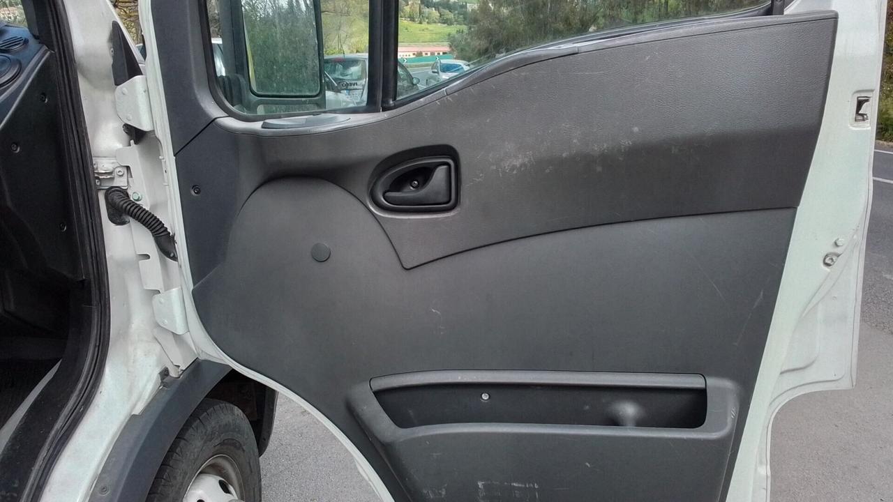 Iveco Daily 35.13 carroattrezzi scarrabile PATENTE B