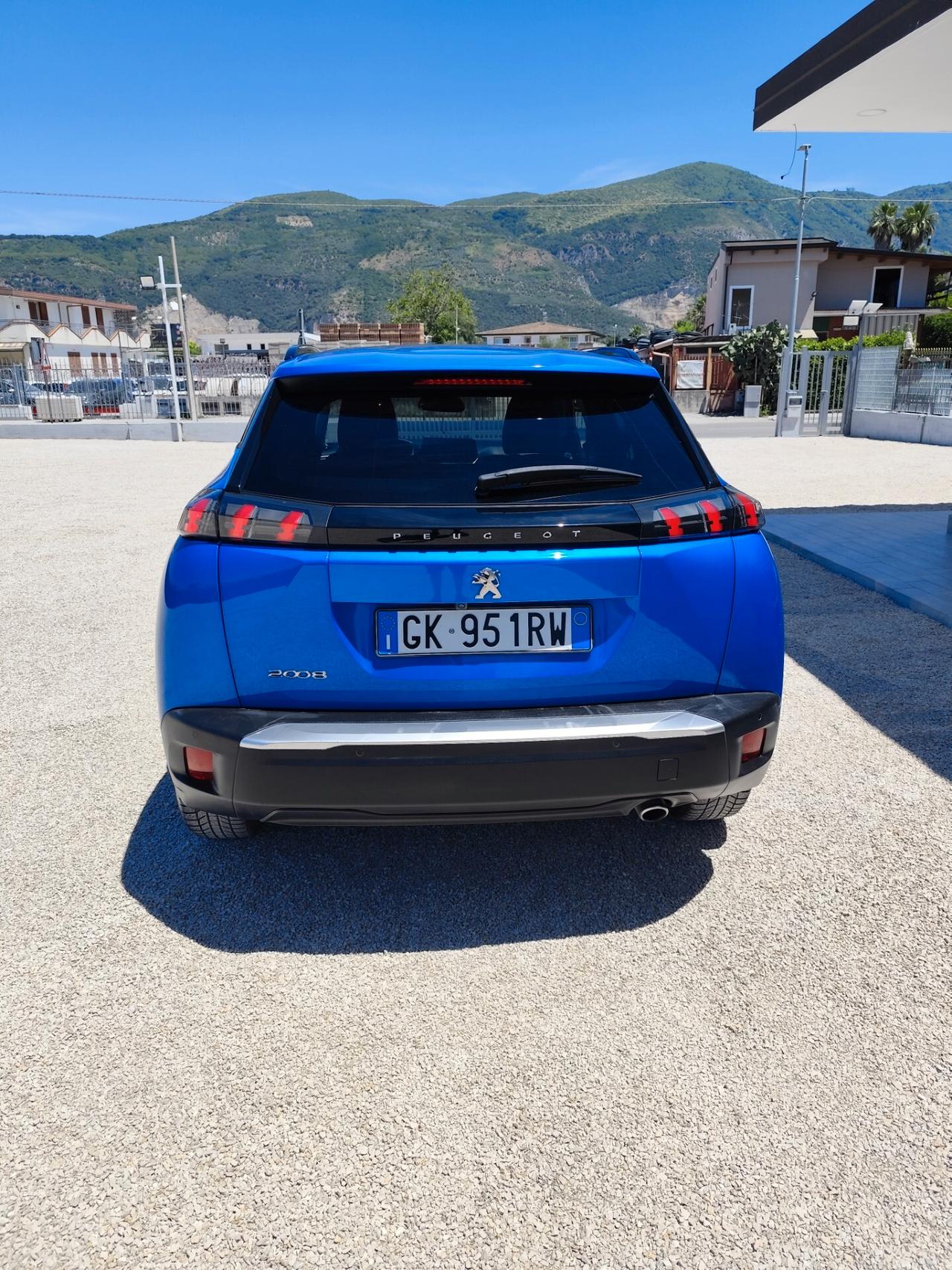 Peugeot 2008 BlueHDi 130 S&S EAT8 Allure