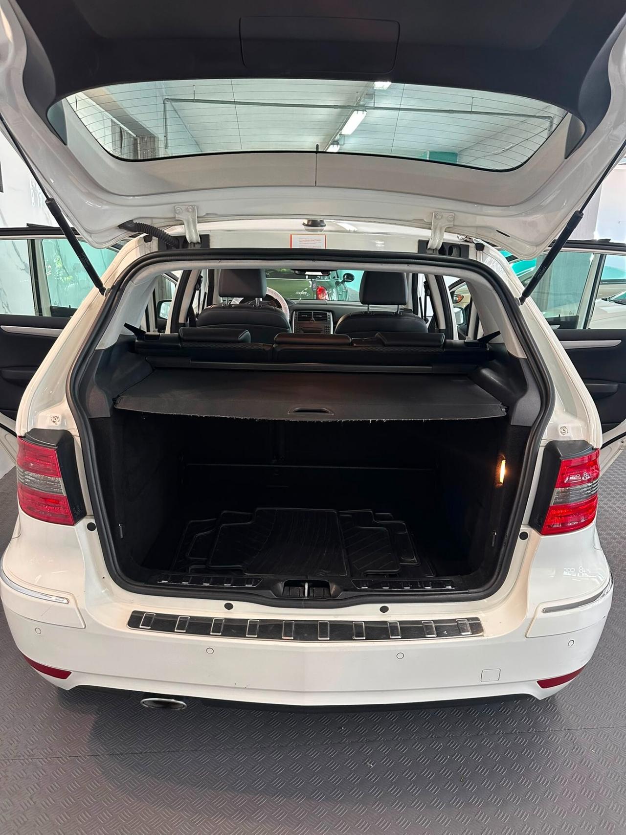 Mercedes-benz B 180 CDI Premium