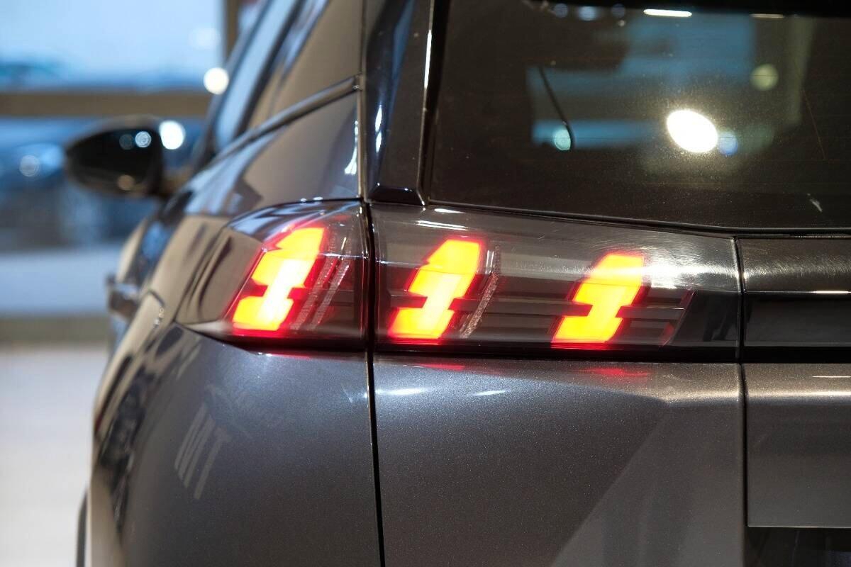 Peugeot 2008 BlueHDi 130 S&S EAT8 GT