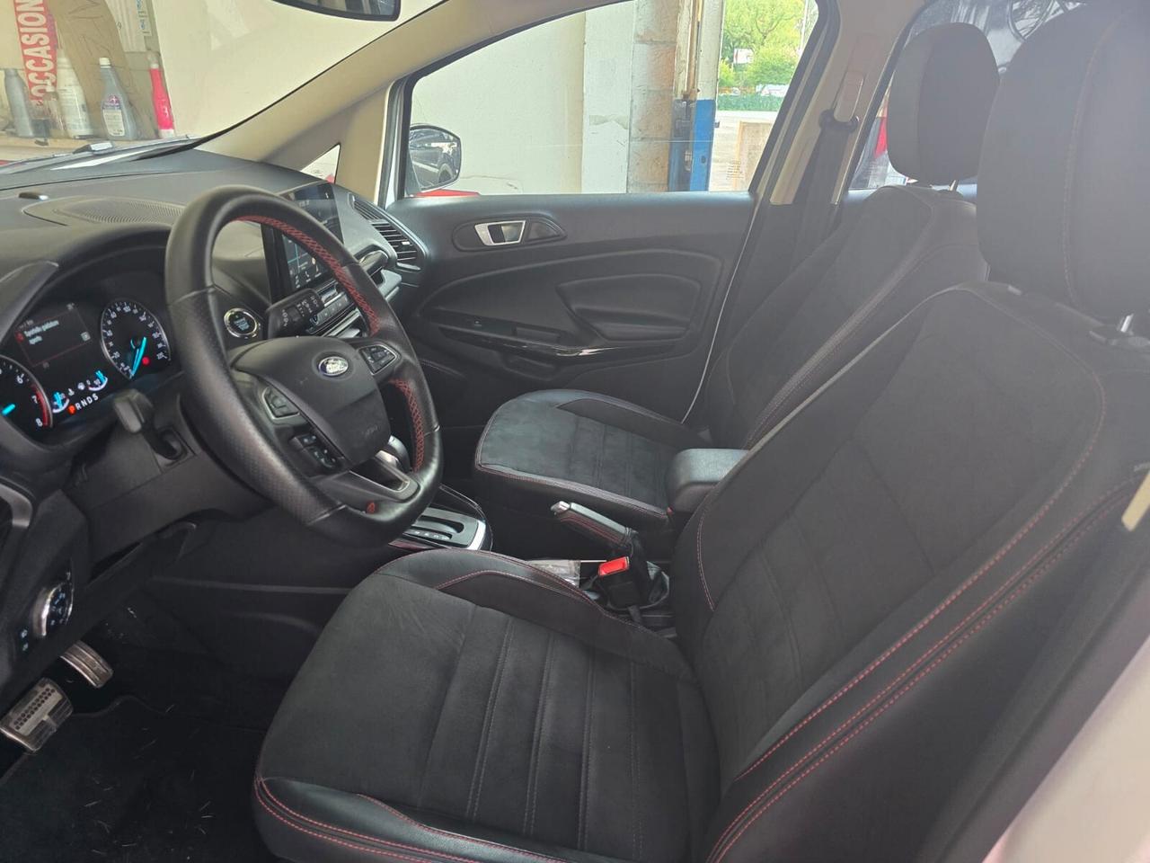 Ford EcoSport 1.0 EcoBoost 125 CV Start&Stop aut. ST-Line Black Edition rata da 145 mese