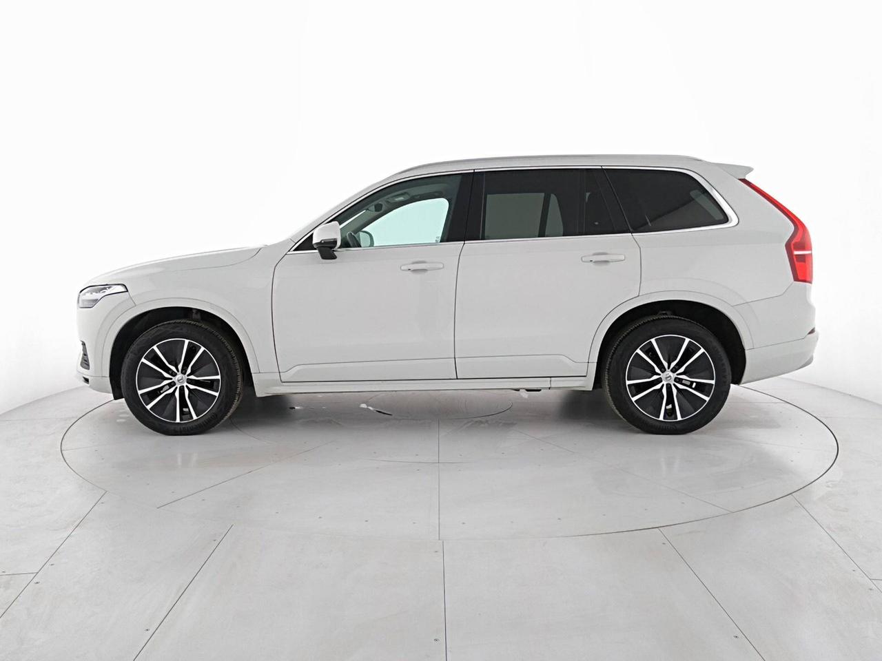 Volvo XC90 2.0 b5 Momentum Pro awd