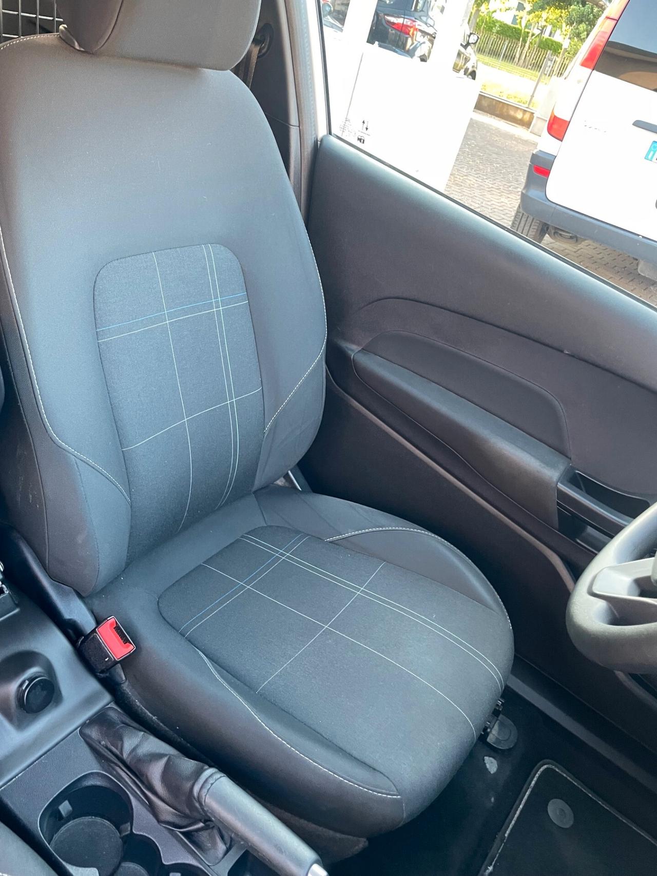 Ford Fiesta 1.5 TDCi 85 CV 3 porte Van Trend