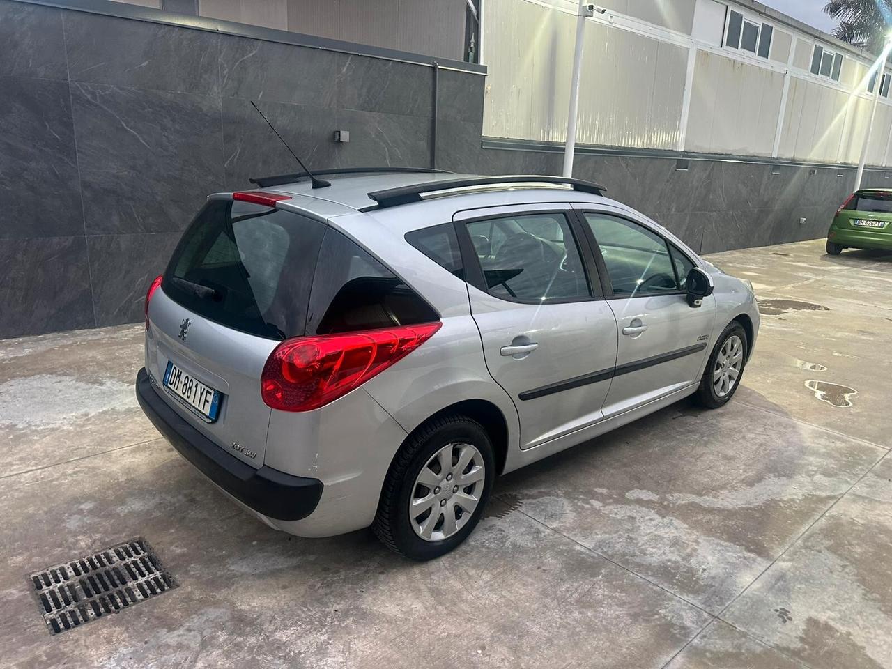 Peugeot 207 1.4 VTi 95CV SW ONE Line