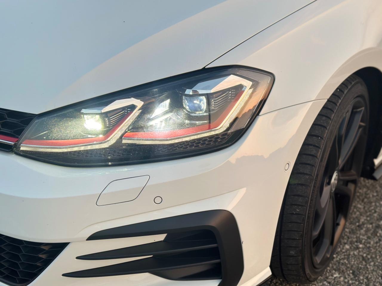 Volkswagen Golf GTI Golf GTI 2.0 TSI TCR DSG 5p. BlueMotion Technology