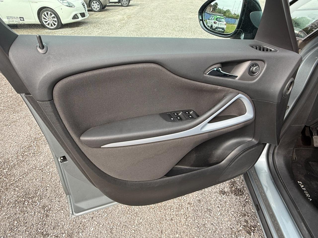 Opel Zafira Tourer 2.0 CDTi 130CV Cosmo