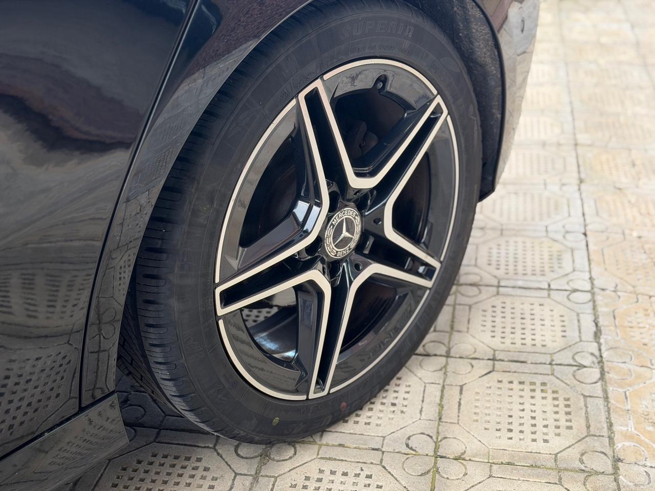 Mercedes-benz A 180 d AMG