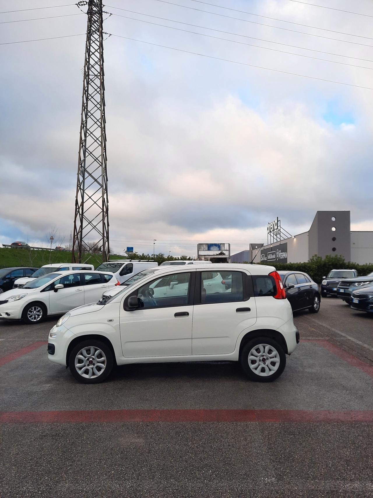 Fiat Panda 0.9 TwinAir Turbo Natural Power Lounge