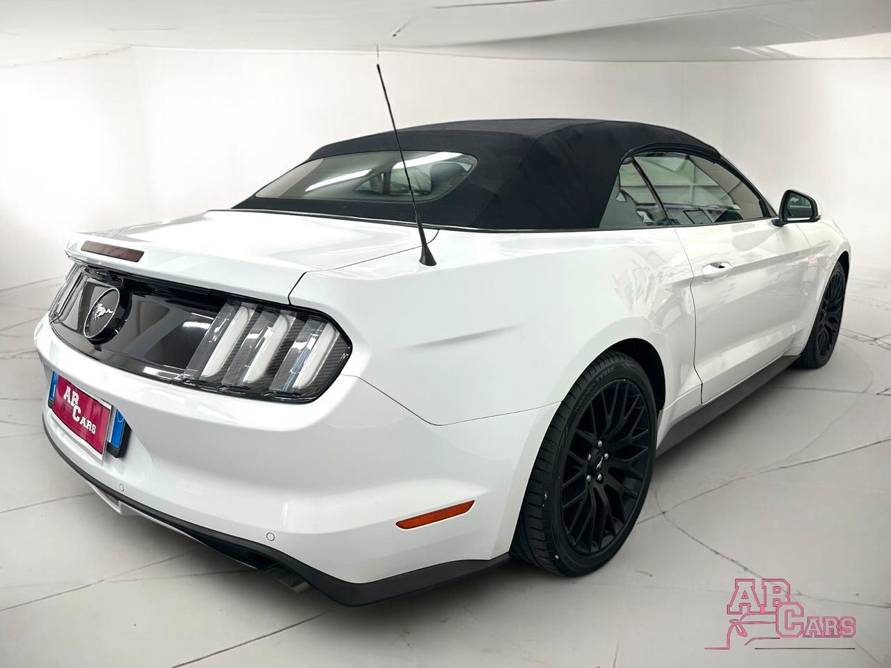Ford Mustang 2.3 317cv Cabrio 4 posti