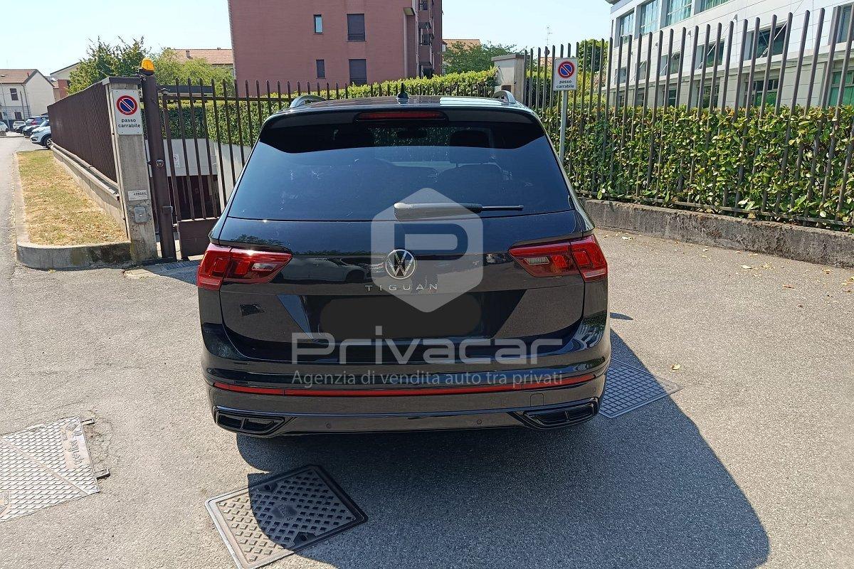 VOLKSWAGEN Tiguan 2.0 TDI 150 CV SCR DSG R-Line