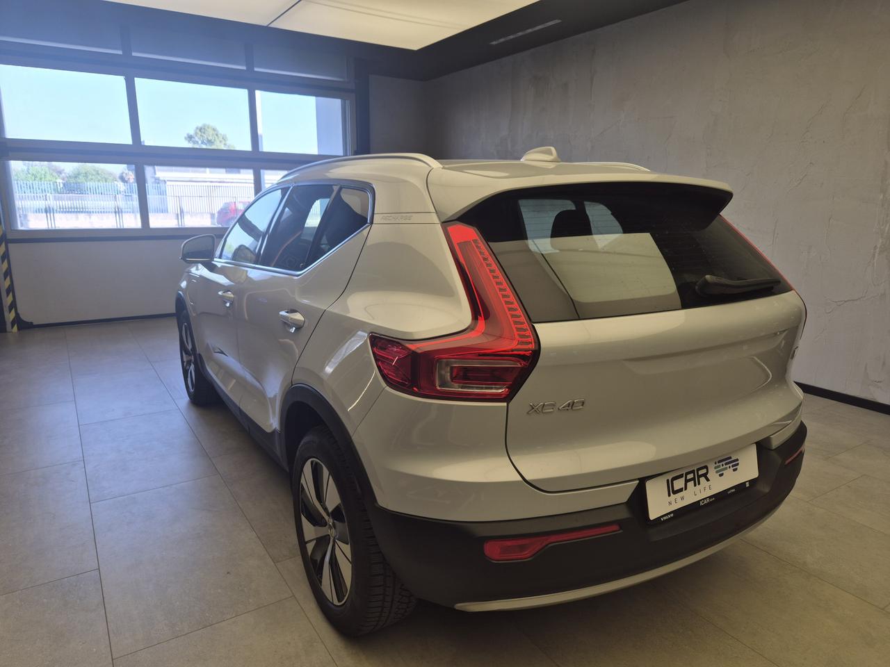 VOLVO XC40 - XC40 1.5 t5 phev Inscription Expression auto my21